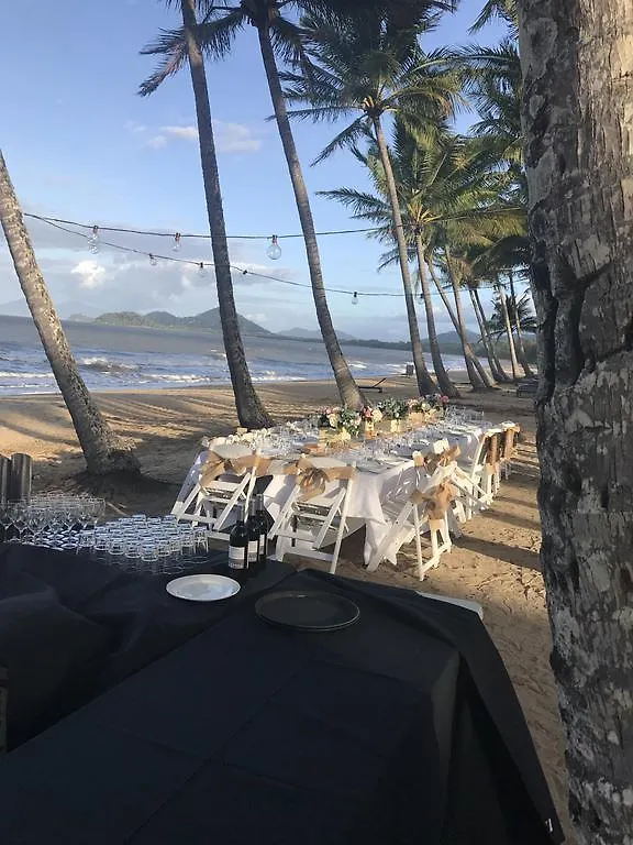 Elysium Private Apartments Triton By The Sea Palm Cove